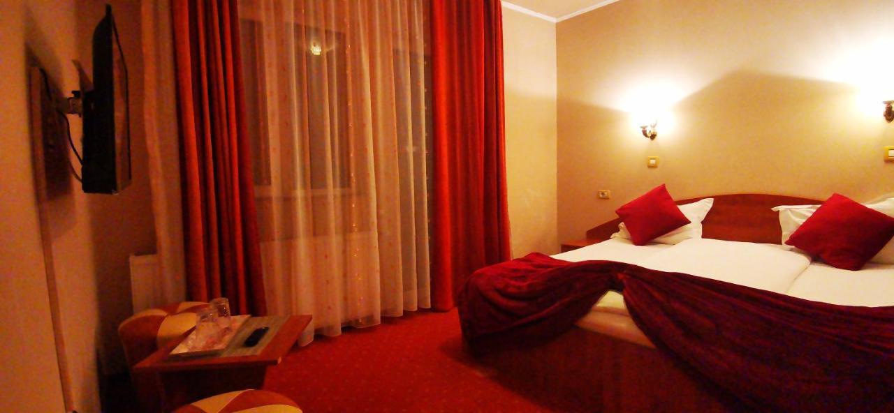 Hotel All Times ติมิซุล เด โจส ภายนอก รูปภาพ